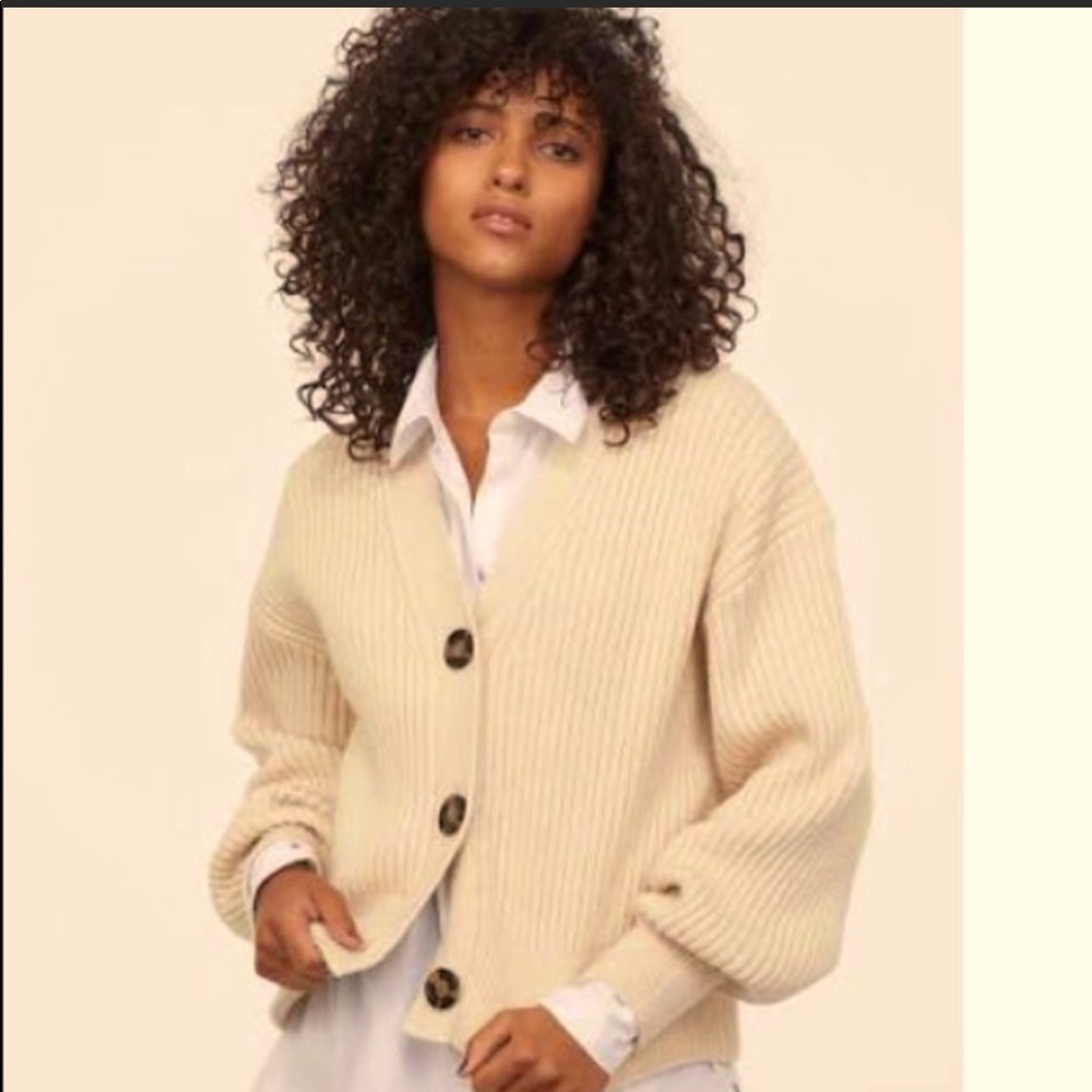 H&M cream knitted Cardigan